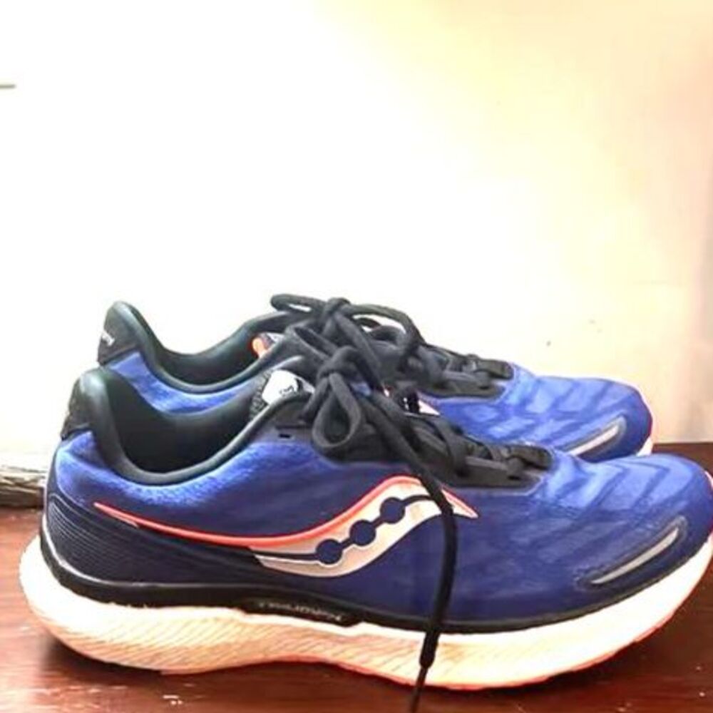 Saucony Triumph Running Shoes Men’s Sz 11